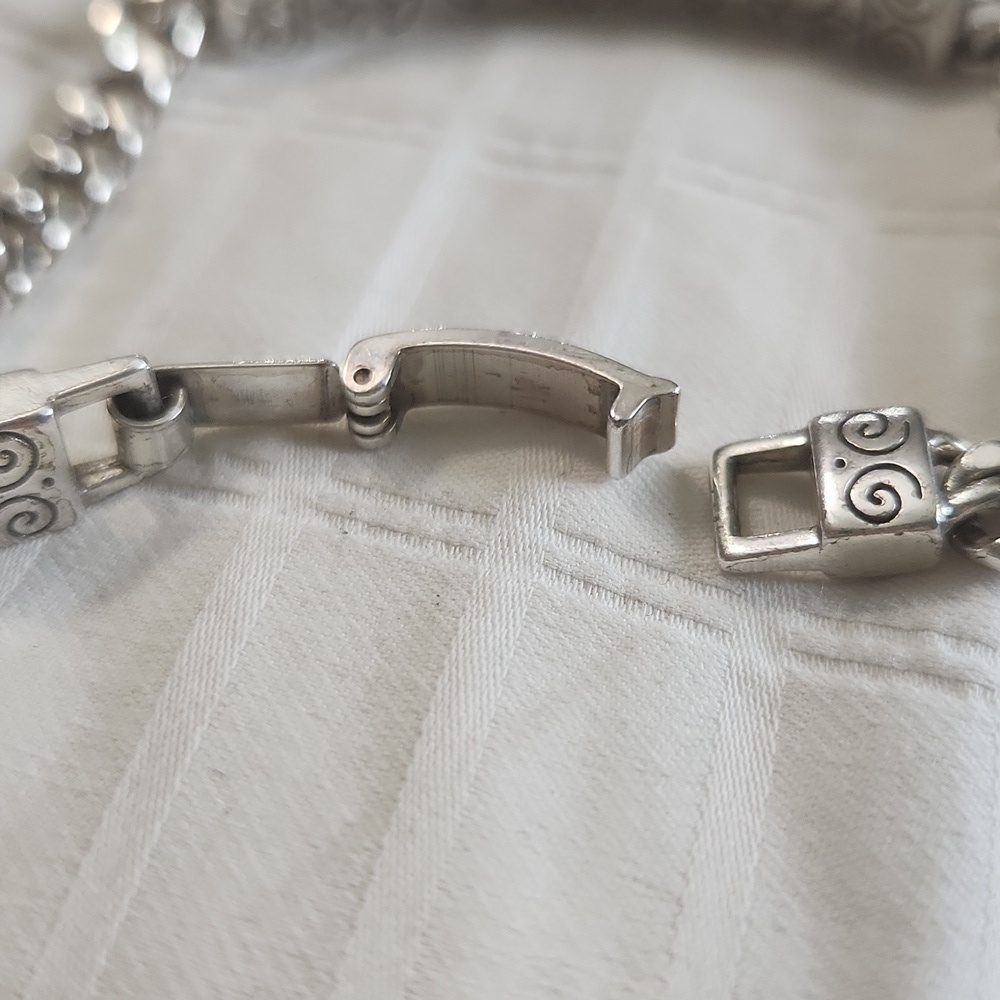 Brighton silver-plated Granddaughter ID bracelet - Picture 3 of 5